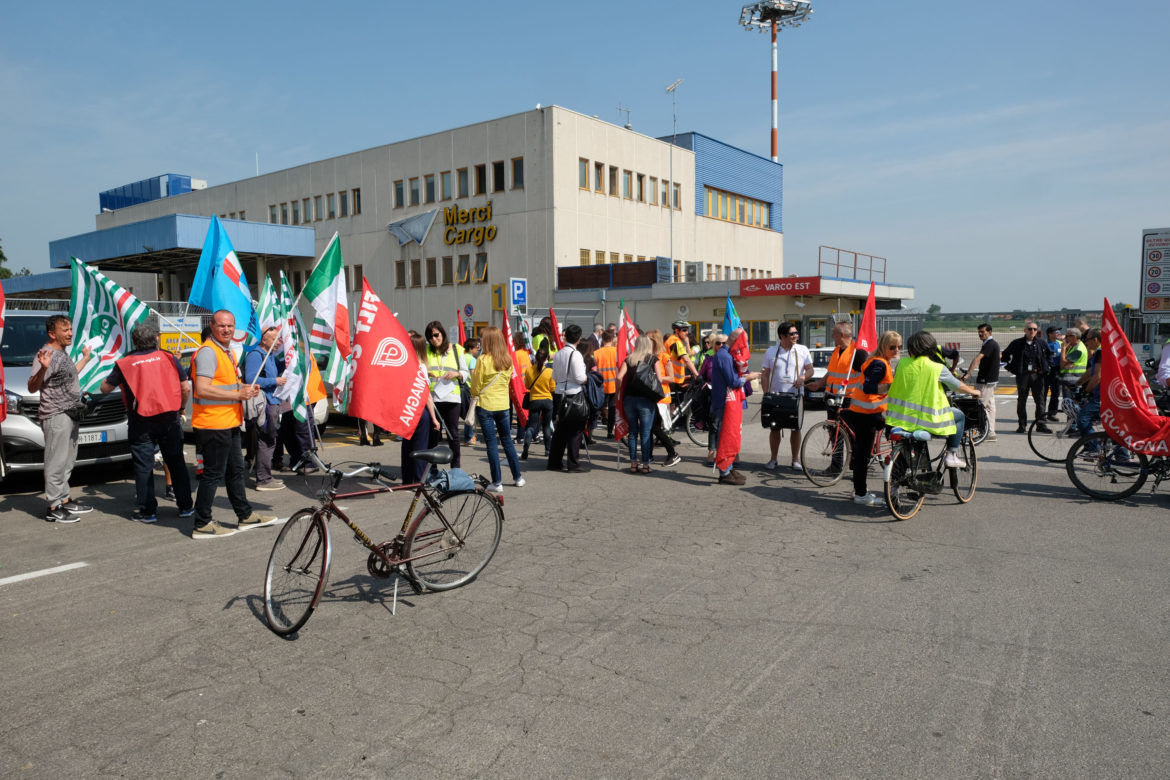 Uiltrasporti: sciopero handler, adesione al 90%