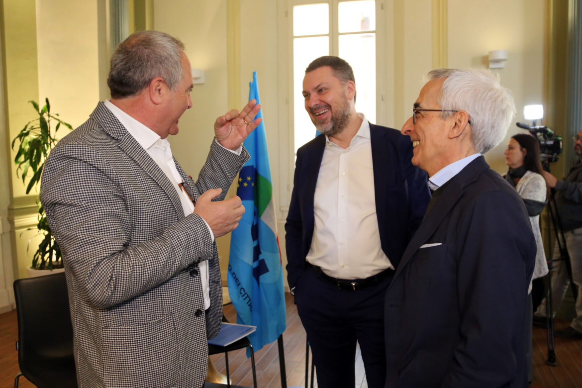 BOLOGNA CONVEGNO UIL NUOVI LAVORI NUOVI DIRITTI