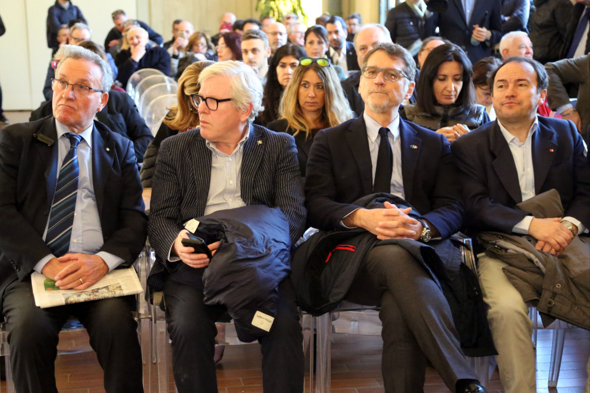 BOLOGNA CONVEGNO UIL NUOVI LAVORI NUOVI DIRITTI