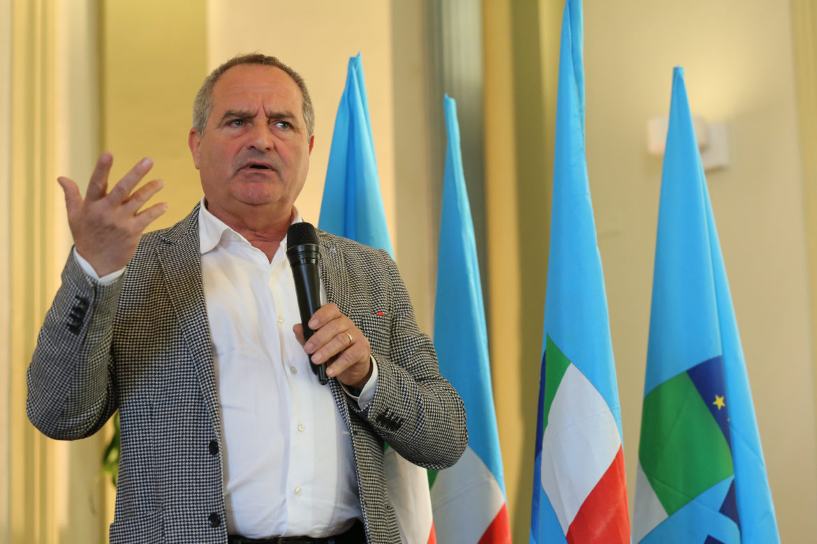 BOLOGNA CONVEGNO UIL NUOVI LAVORI NUOVI DIRITTI