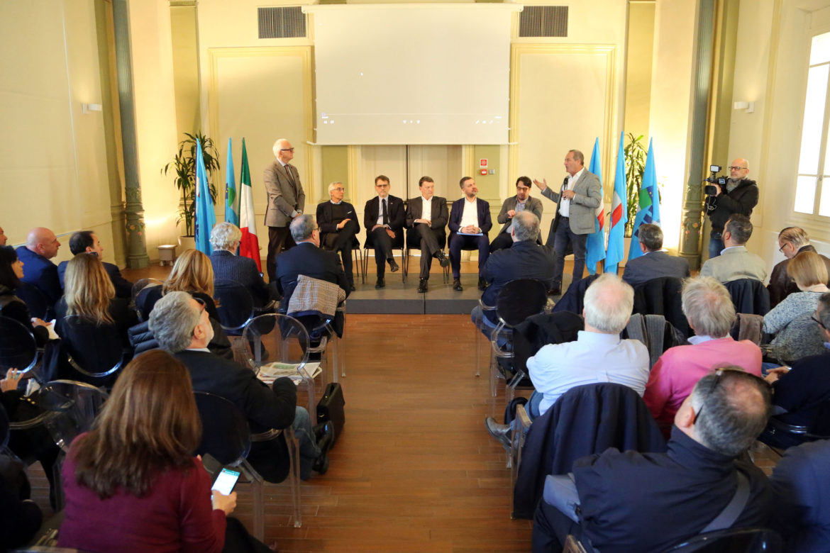 BOLOGNA CONVEGNO UIL NUOVI LAVORI NUOVI DIRITTI