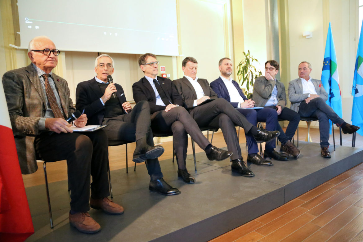 BOLOGNA CONVEGNO UIL NUOVI LAVORI NUOVI DIRITTI