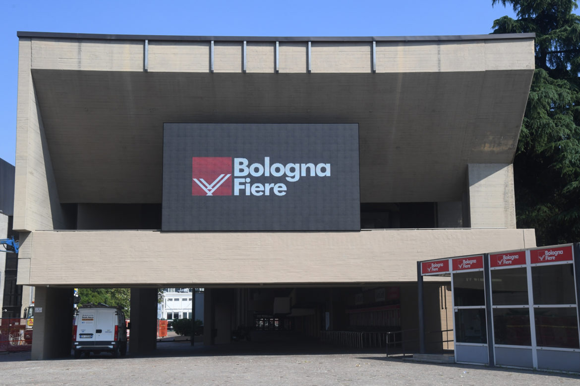 Uiltucs (Bo): «BolognaFiere, il nuovo integrativo aziendale, in vigore da marzo, è un importante risultato»