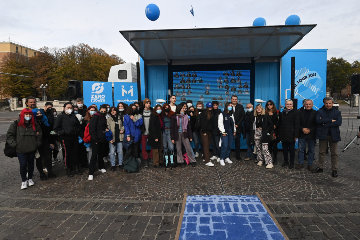 Uil Tour 2021: 3 novembre, seconda tappa a Bologna